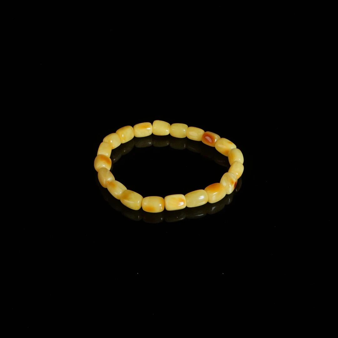 DY-M2596 蜜蜡随形手串 10.54g