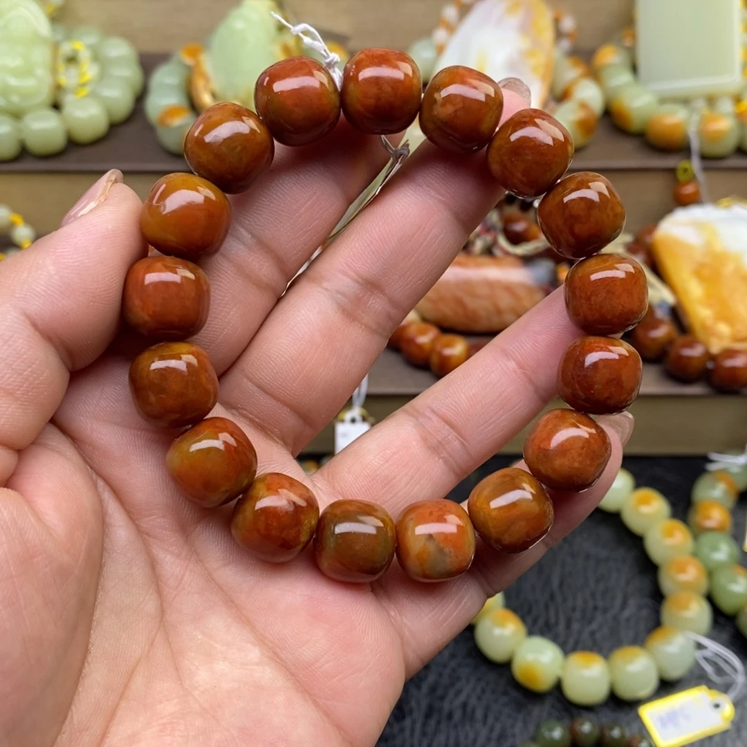 透闪石质玉未镶嵌手串