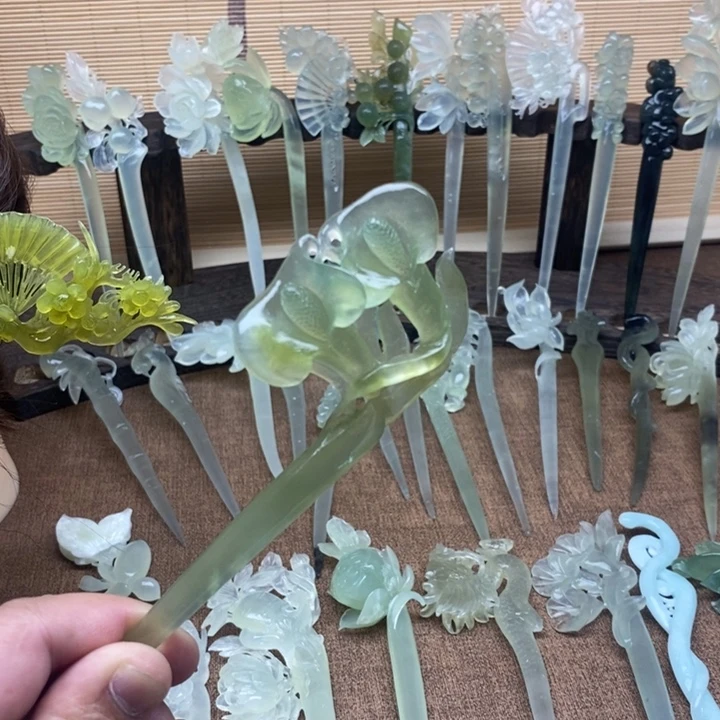 蛇纹石玉未镶嵌发簪