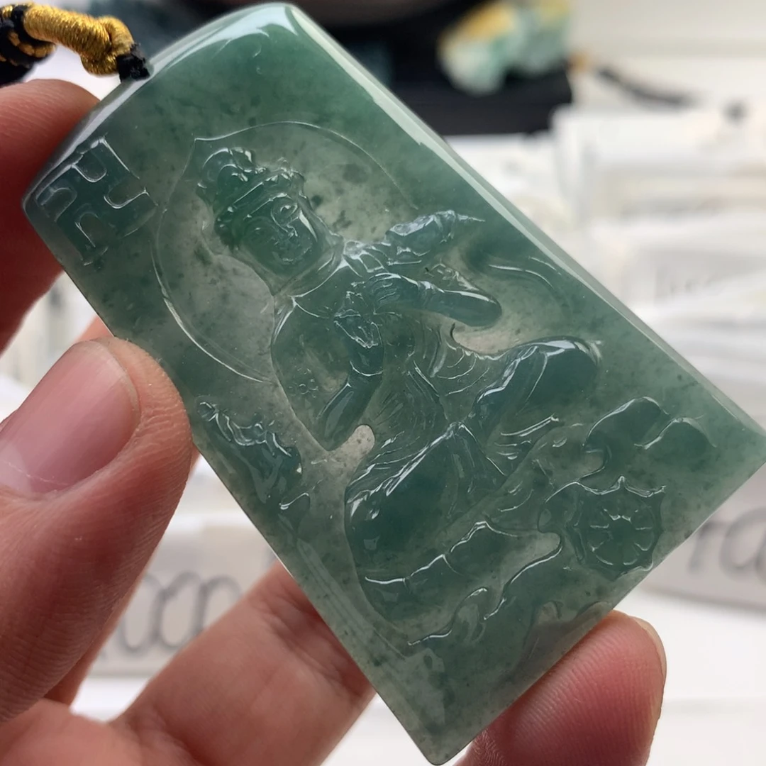 颈饰未镶嵌翡翠大势至