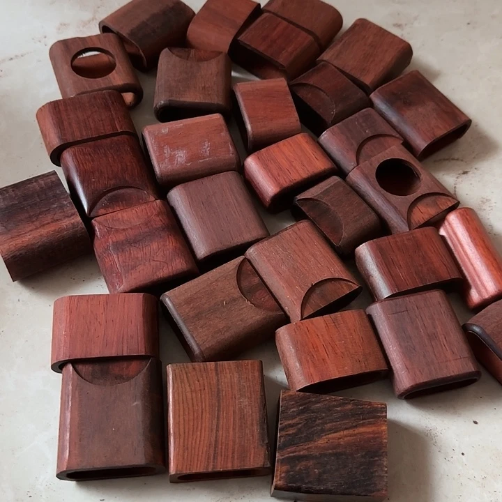 绒质带微瑕的小壳子啊