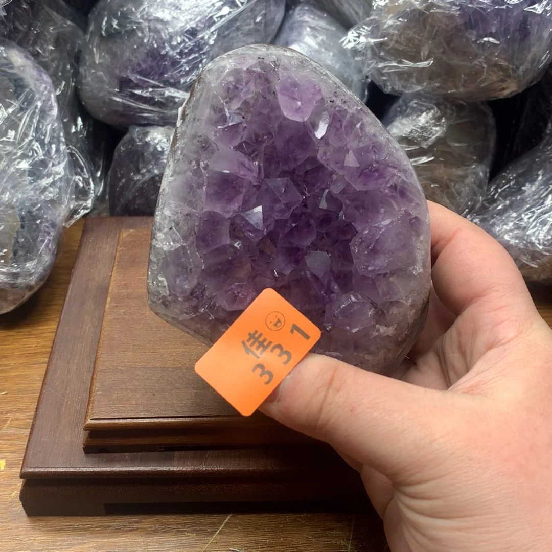 水晶大型摆件（非配饰）未镶嵌