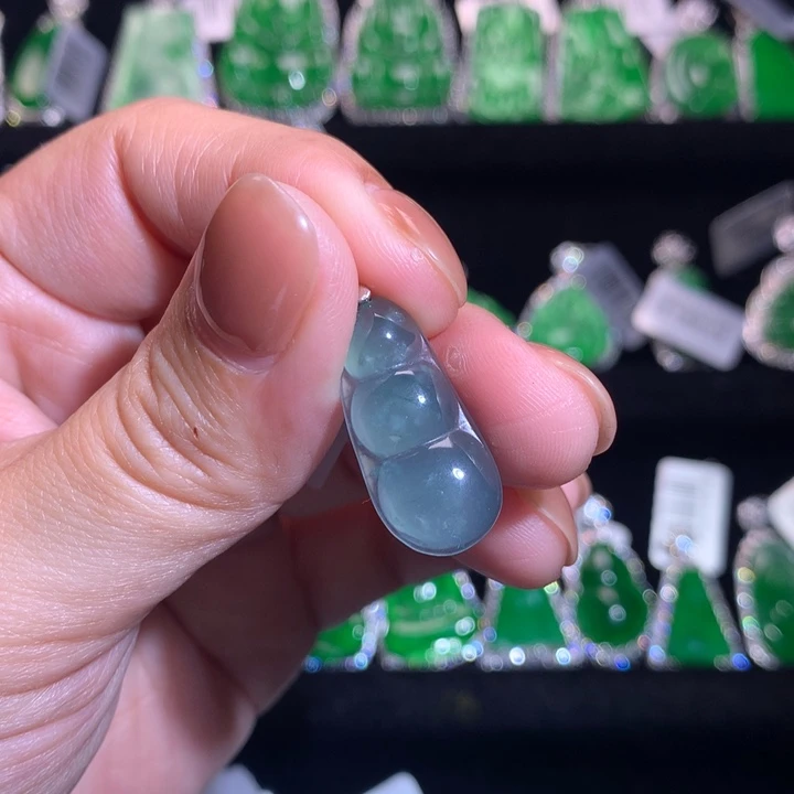 【闪购商品】颈饰银S925镶嵌翡翠