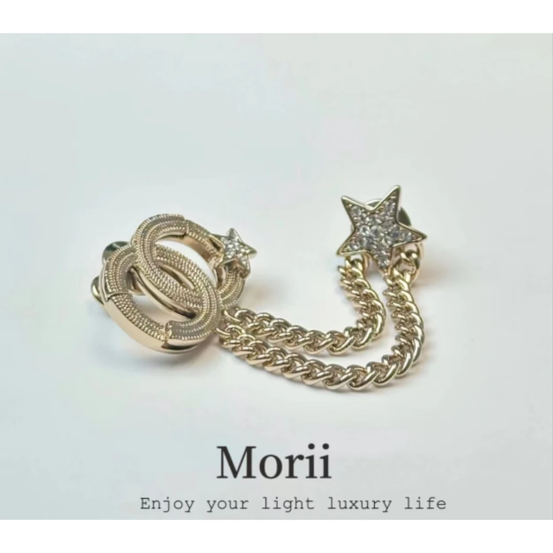 合金胸针 小香风复古精致轻奢设计大衣配饰别针小众百搭饰品胸针