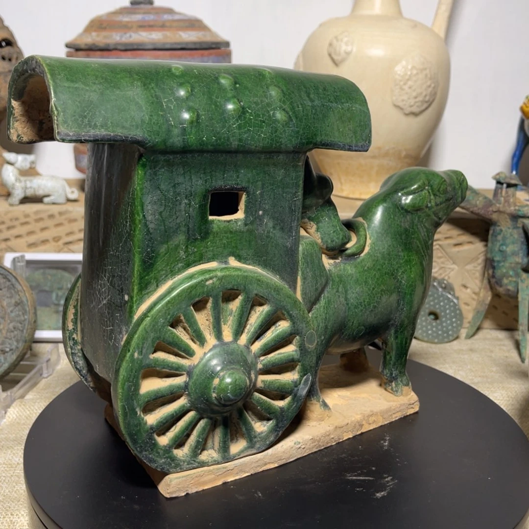 用***物摆件精品瓷器摆件