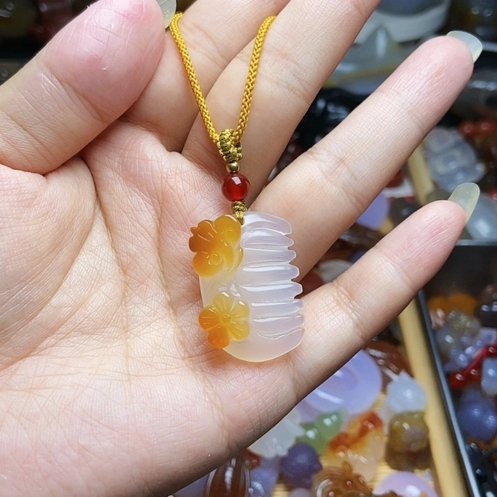 未镶嵌颈饰玛瑙/玉髓