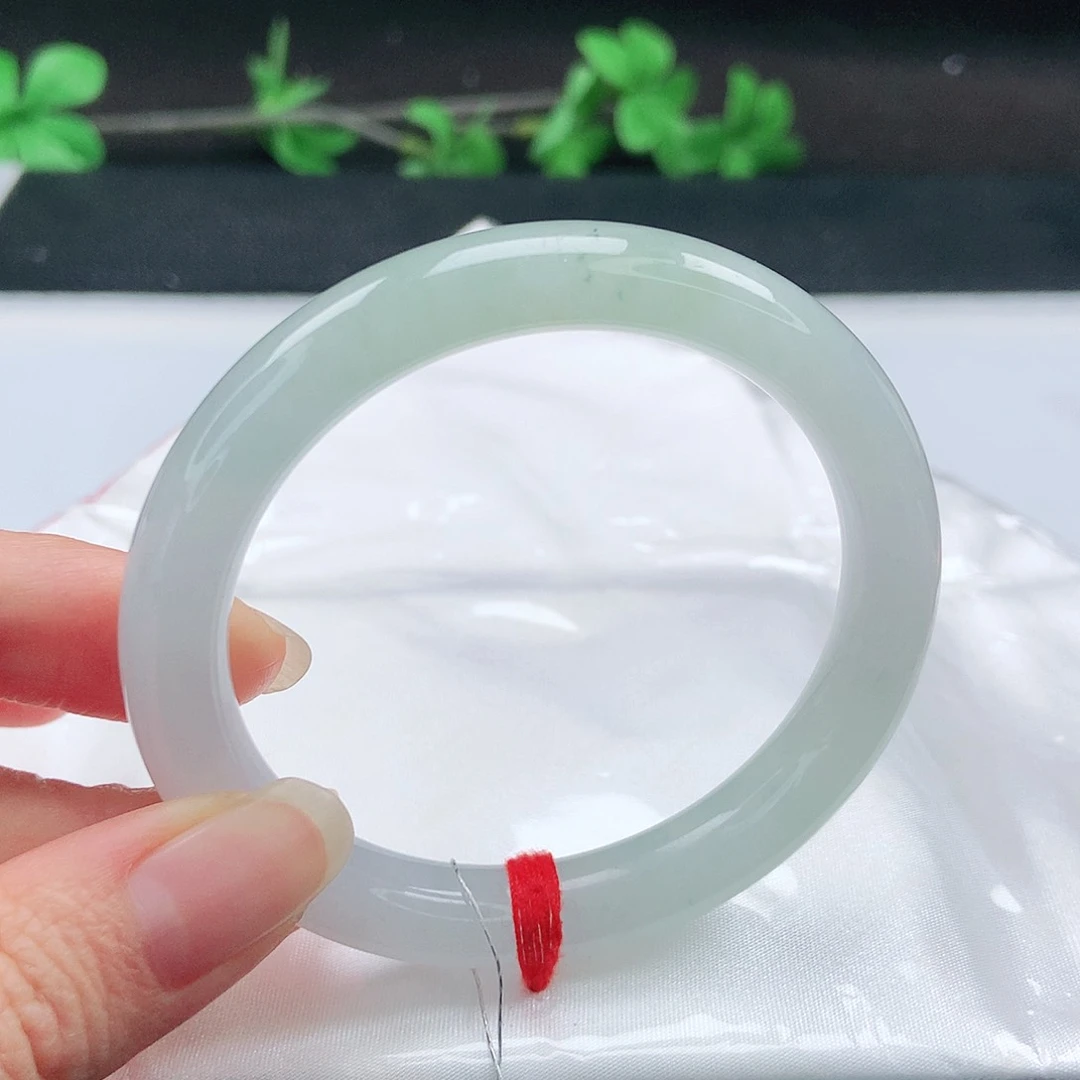 未镶嵌手镯（圆镯）翡翠53圆