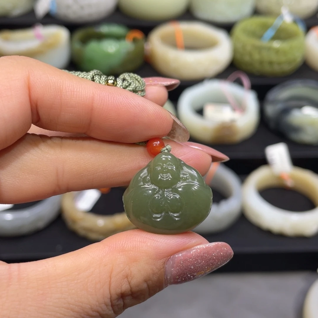 和田玉未镶嵌吊坠(不含链)