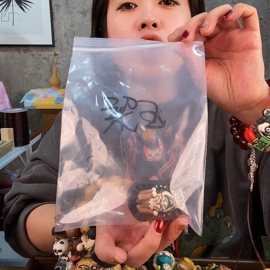 香榧木主***玉鹿角跟付可爱