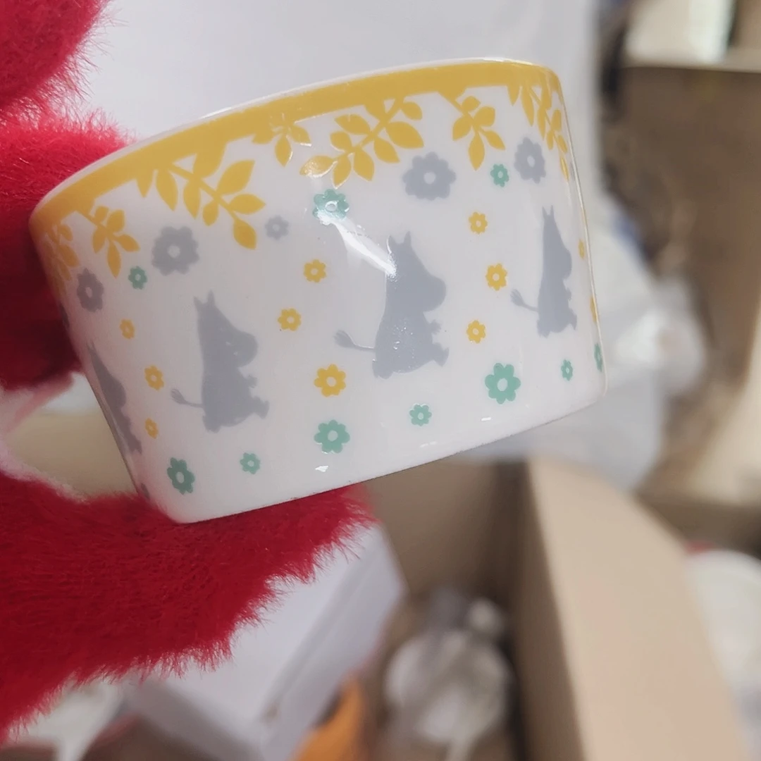 瓷片瑕疵明显不退不换