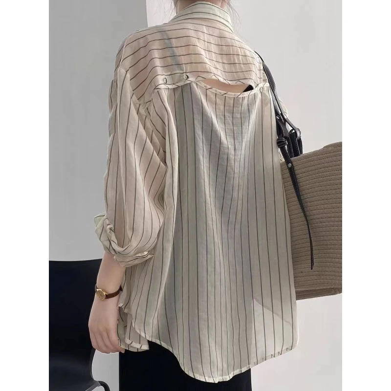 条纹防晒衬衫女薄款吊带裙外搭罩衫夏季新款法式小衫衬衣冰丝外套