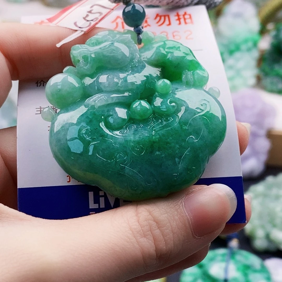 吊坠(不含链)未镶嵌翡翠狮***