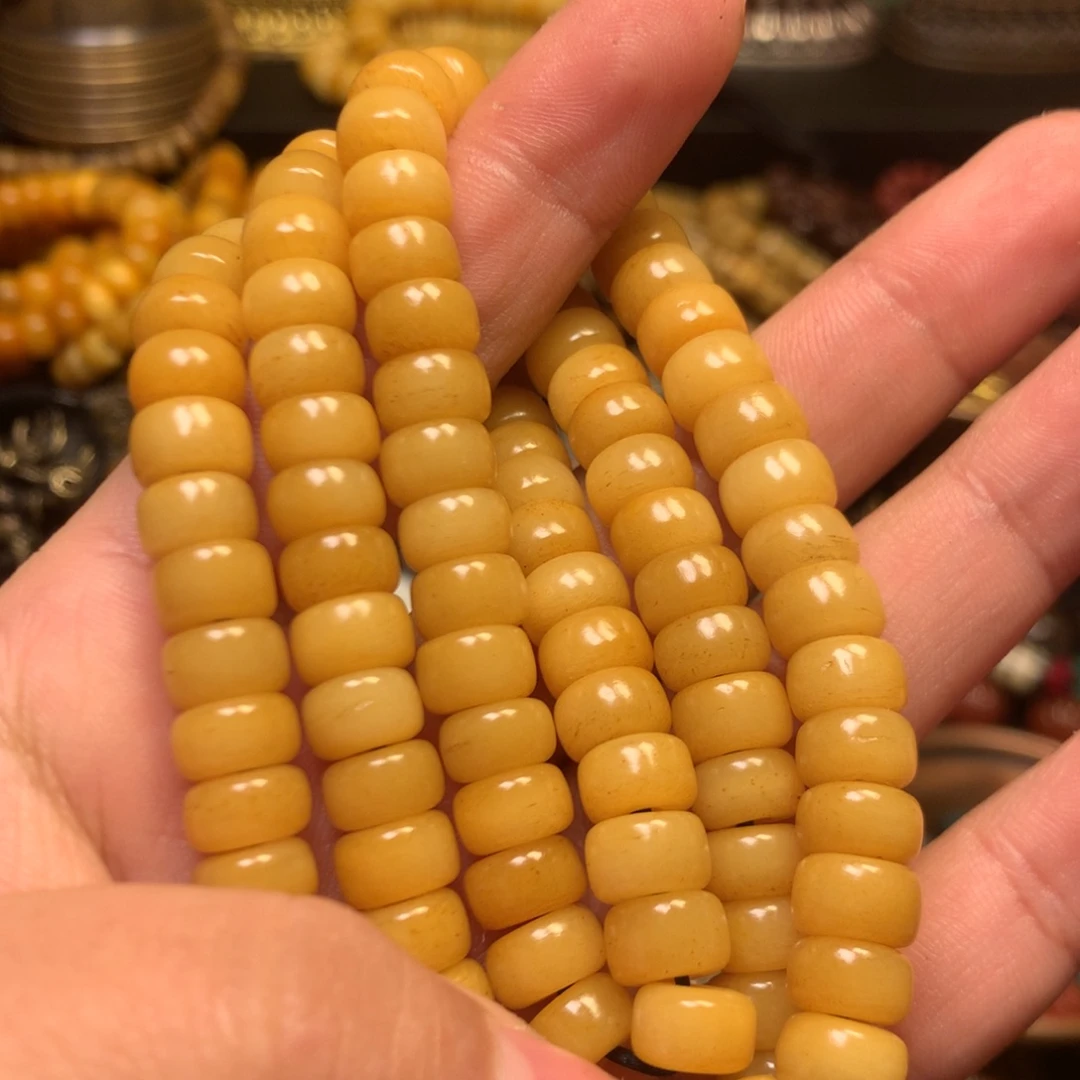 泥塑娘啦擦擦骰子