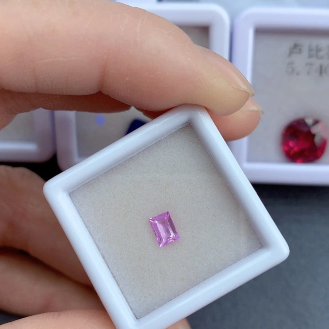 彩色蓝宝石无烧0.45克拉裸石未镶嵌