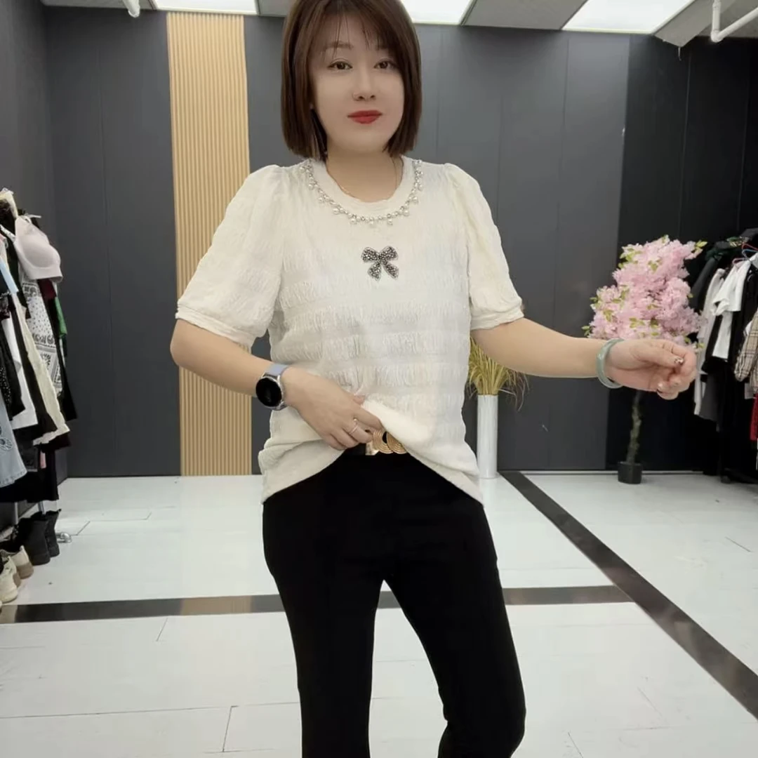 RF7751大码短袖蕾丝圆领透气T恤打底气质褶皱重工洋气上衣