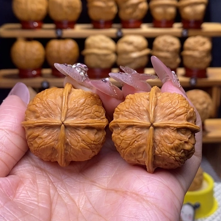 把件文玩核桃柿饼子四棱31号36尺