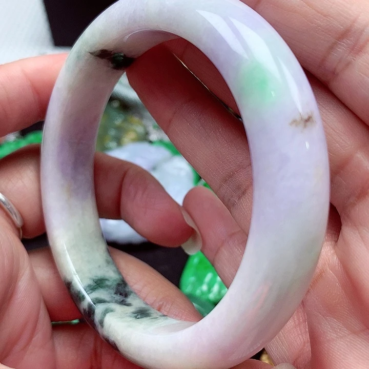 翡翠未镶嵌手镯翡翠