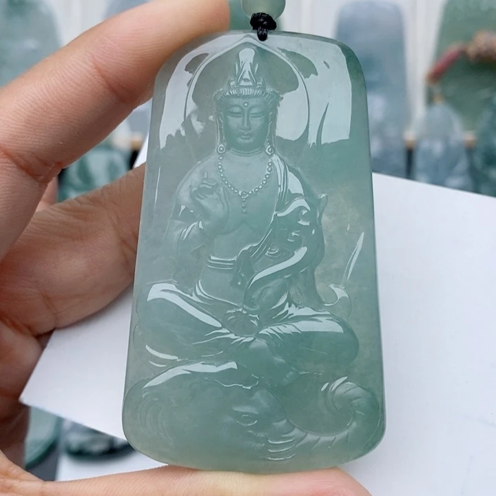 翡翠未镶嵌颈饰普贤