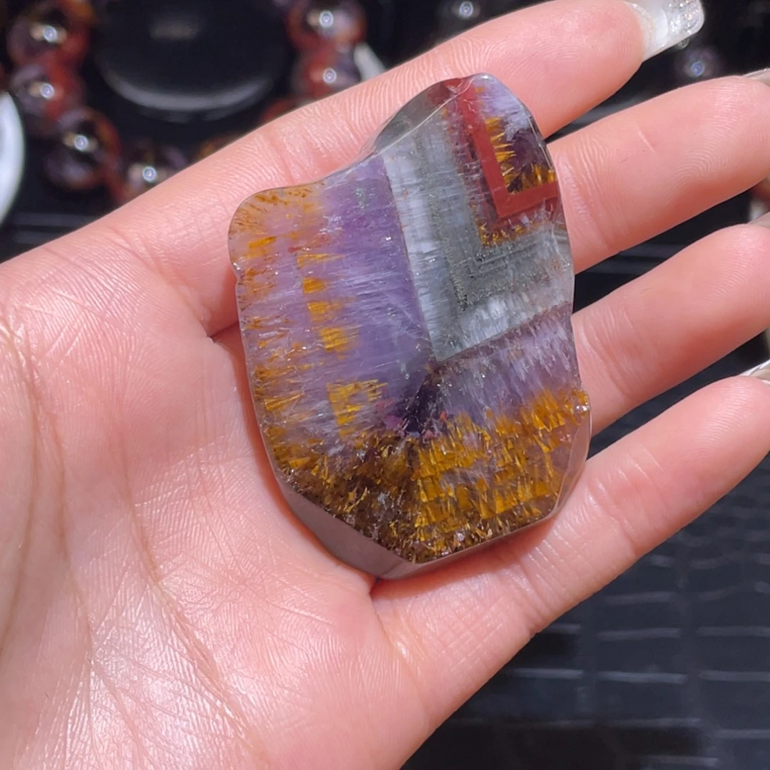 8****水晶珠宝半成品未镶嵌极光原石