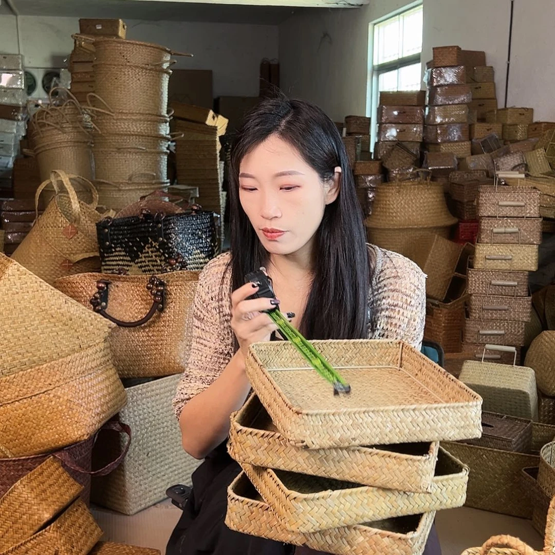 草编草编包/草编收纳盒带瑕疵
