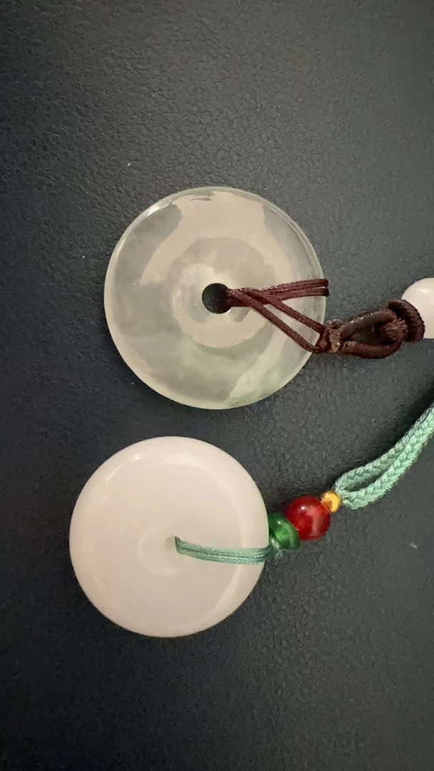 M-平安扣经典收藏盒（两款随机发货）