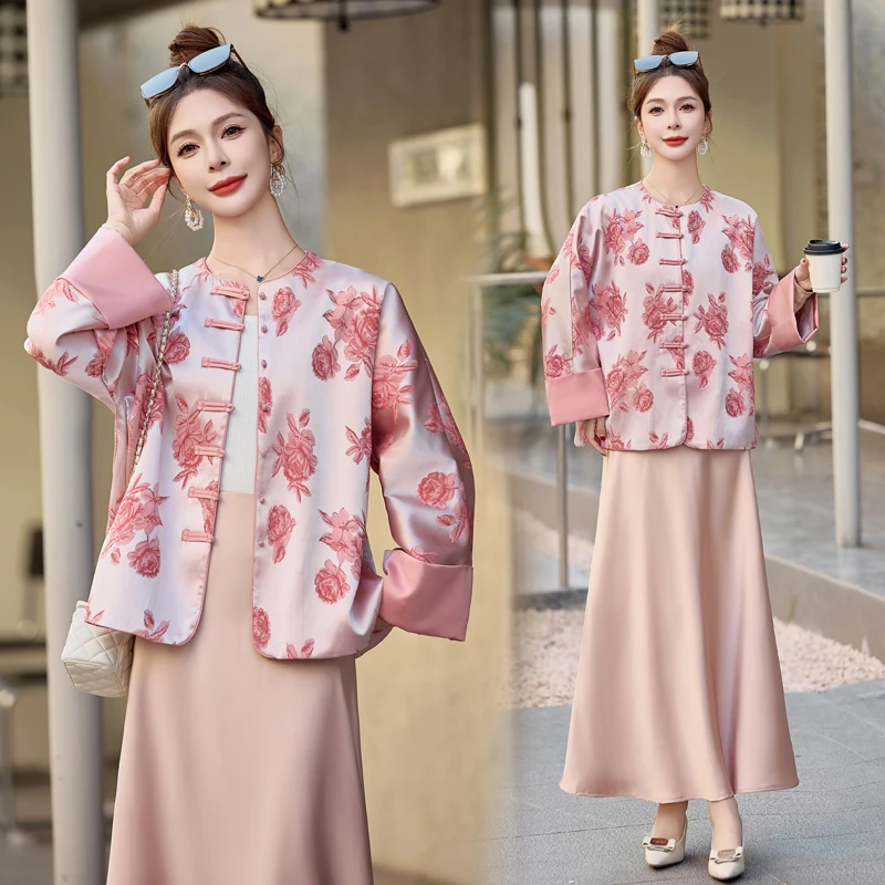 气质高端新中式国风短外套2025春装宽松显瘦提花复古盘扣上衣开衫