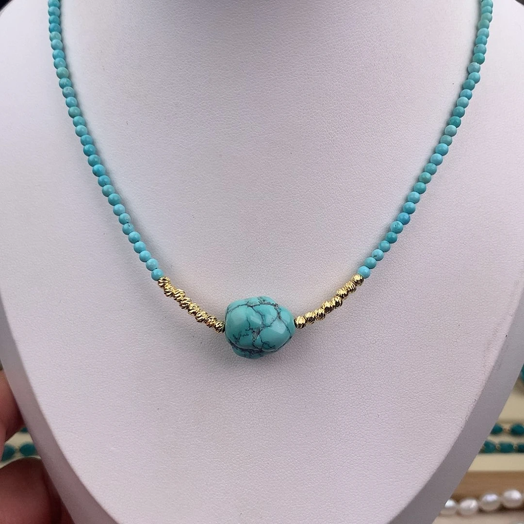 绿松石未镶嵌颈饰