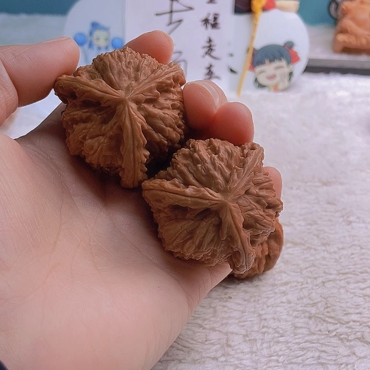 吊坠文玩核桃开***狼三棱