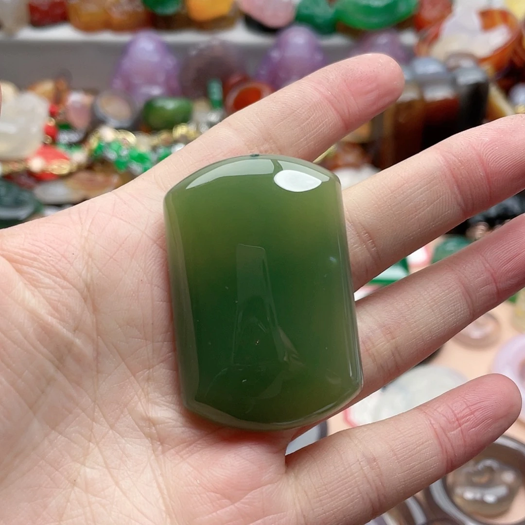 玛瑙/玉髓颈饰合金佳**?