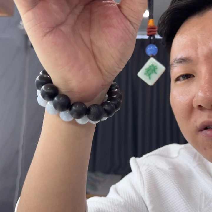 翡翠吊坠(不含链)未镶嵌纯天然翡翠a货 买断