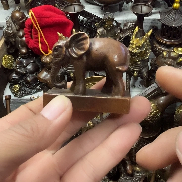 顺顺利利，铜器摆件