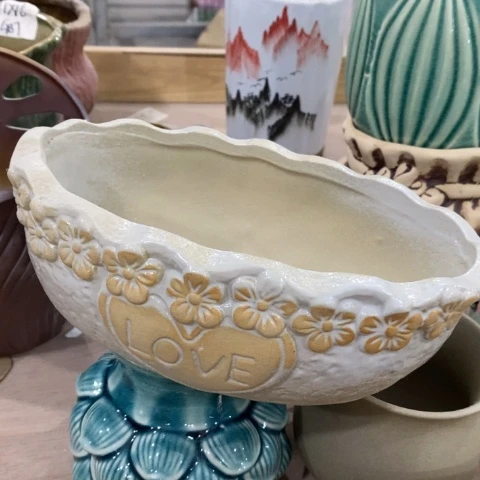 LOVE白色31313131313