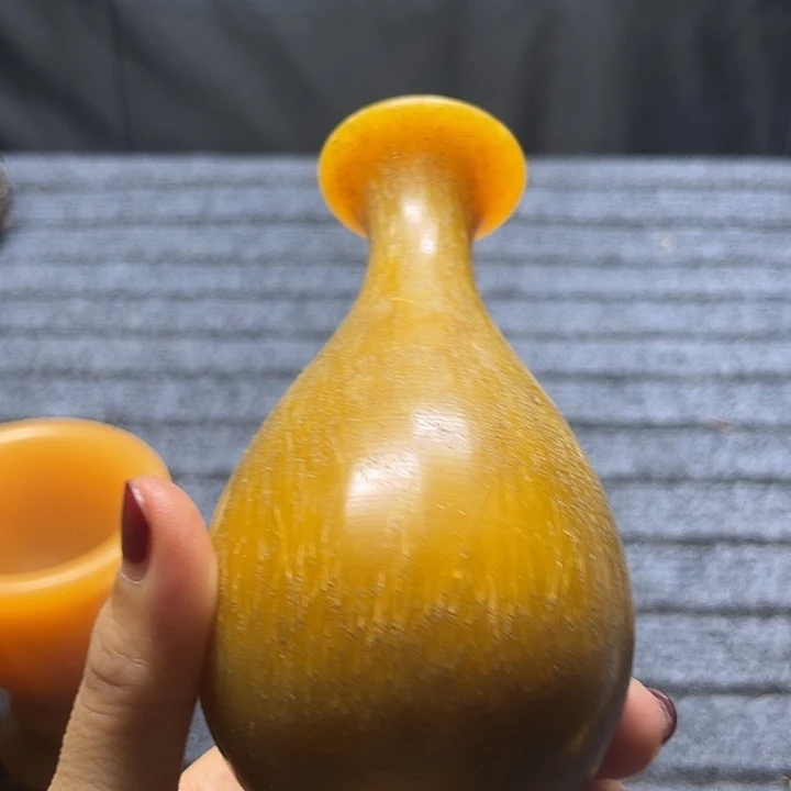 木非州花梨大果紫檀玉净瓶