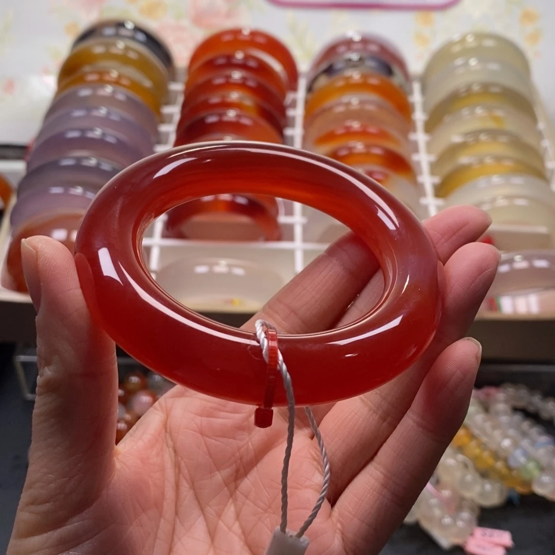 玛瑙/玉髓未镶嵌手镯