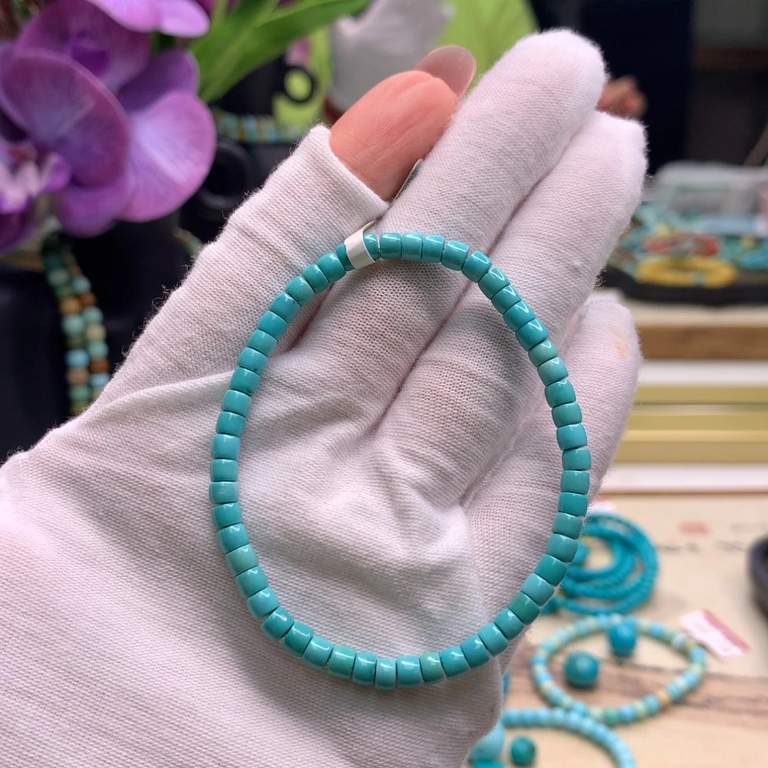 北***墨绿松石未镶嵌配饰