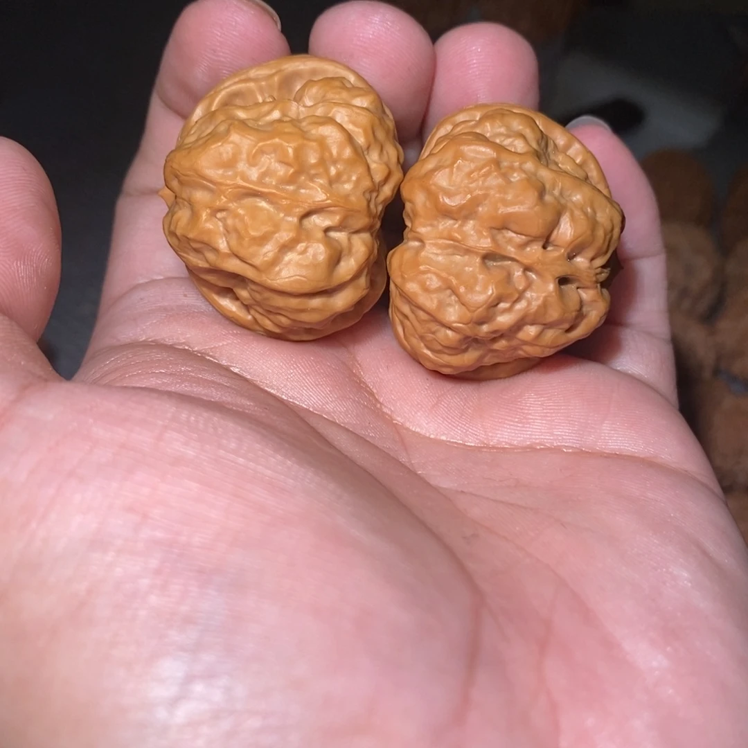 把***好桃核吊坠39蛤蟆头