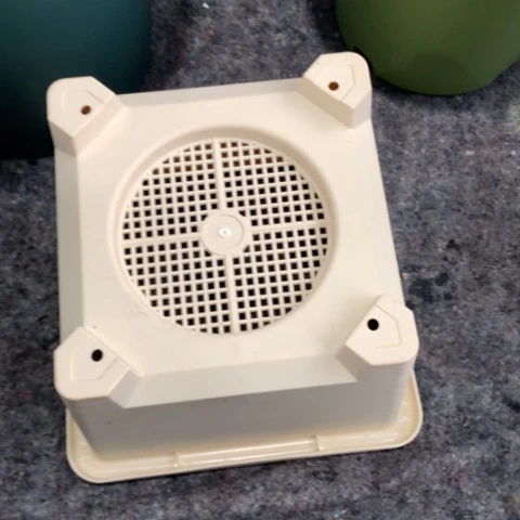 红陶4个米色球根无托方形