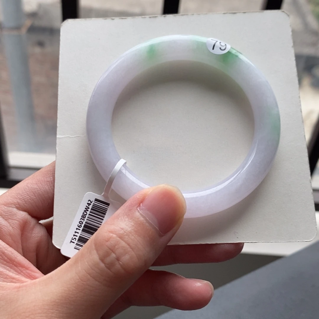 翡翠手镯未镶嵌79号56圈口