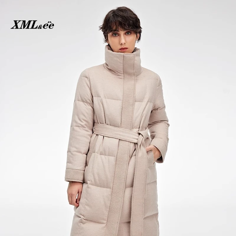 XMLee艾米尔 燕麦色立领长款系带鹅绒保暖羽绒服 X341Y3712