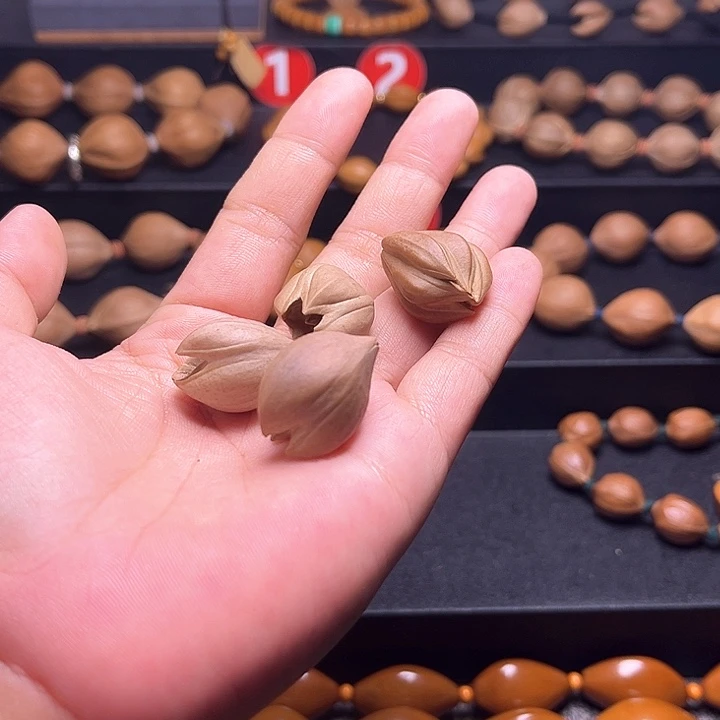 叶***花手串橄榄核异形 单籽 三花 四花 多花