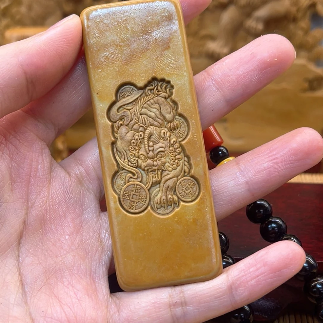 戈壁石5669999999999999