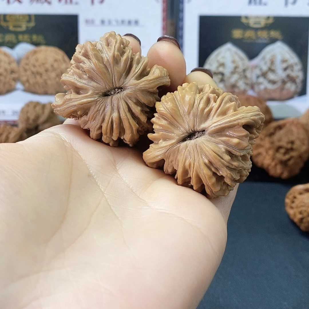 文玩核桃把件飞楼047-全品41