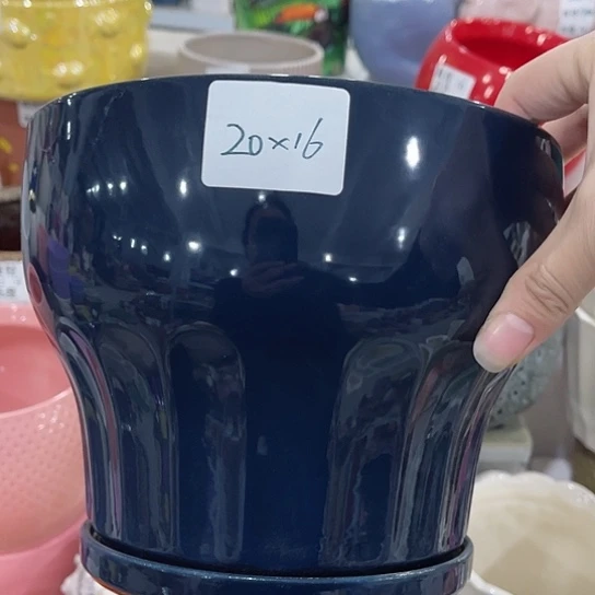 多肉绿植陶瓷花盆9.9包邮，有孔