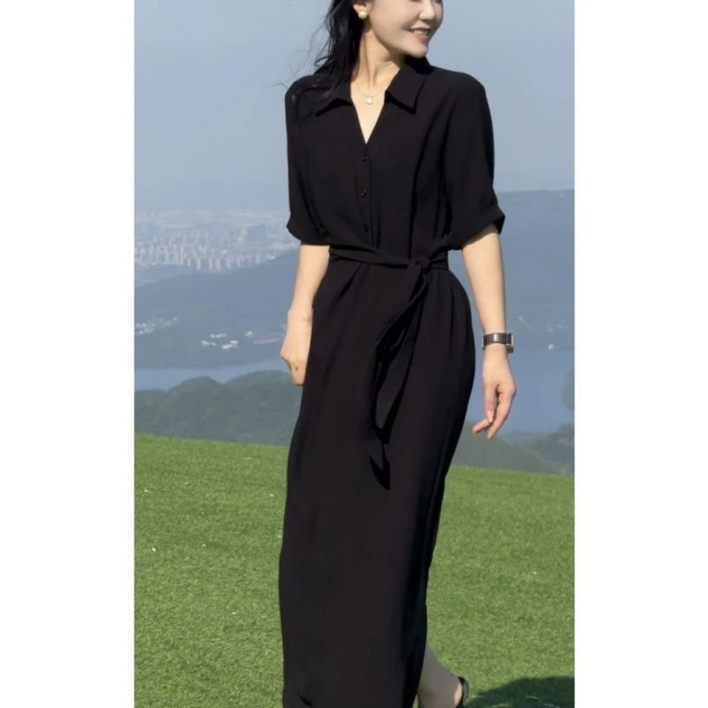 2025新款轻奢高级感气质正式场合法式赫本风黑色连衣裙女夏季长裙