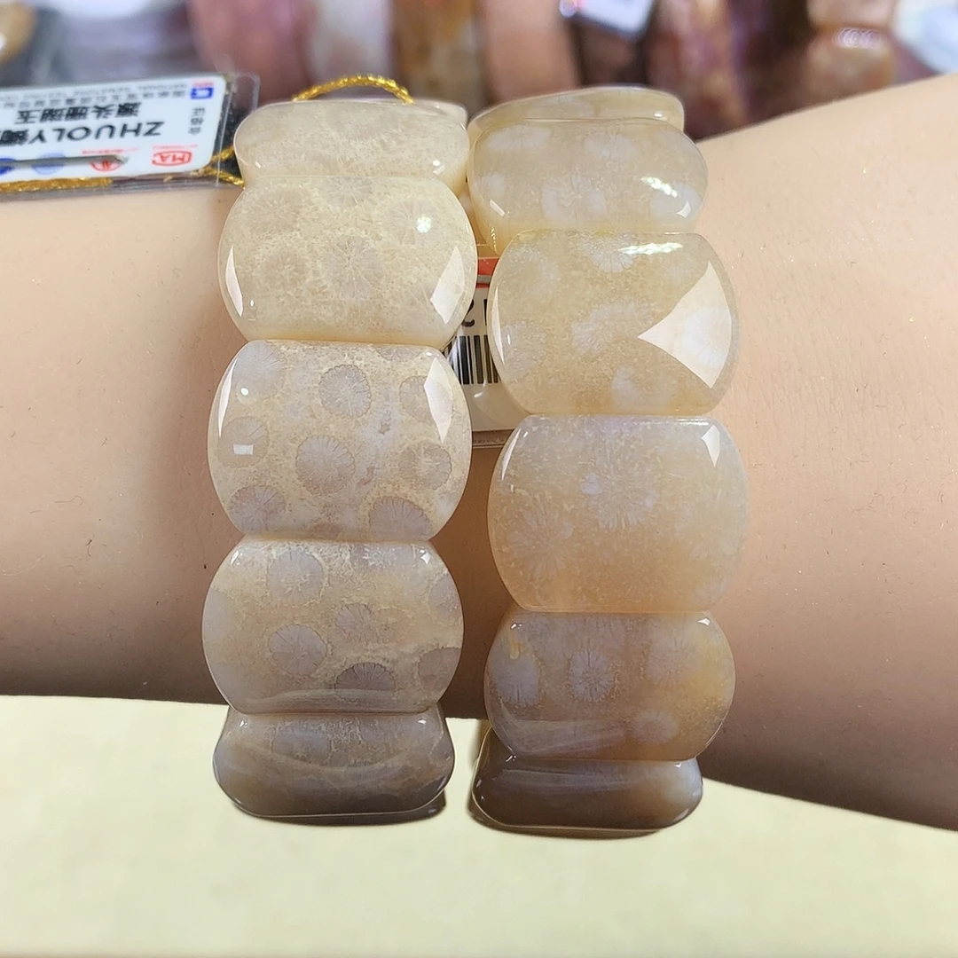 硅化珊瑚（珊瑚玉）未镶嵌吊坠(赠链)57号手排128一个