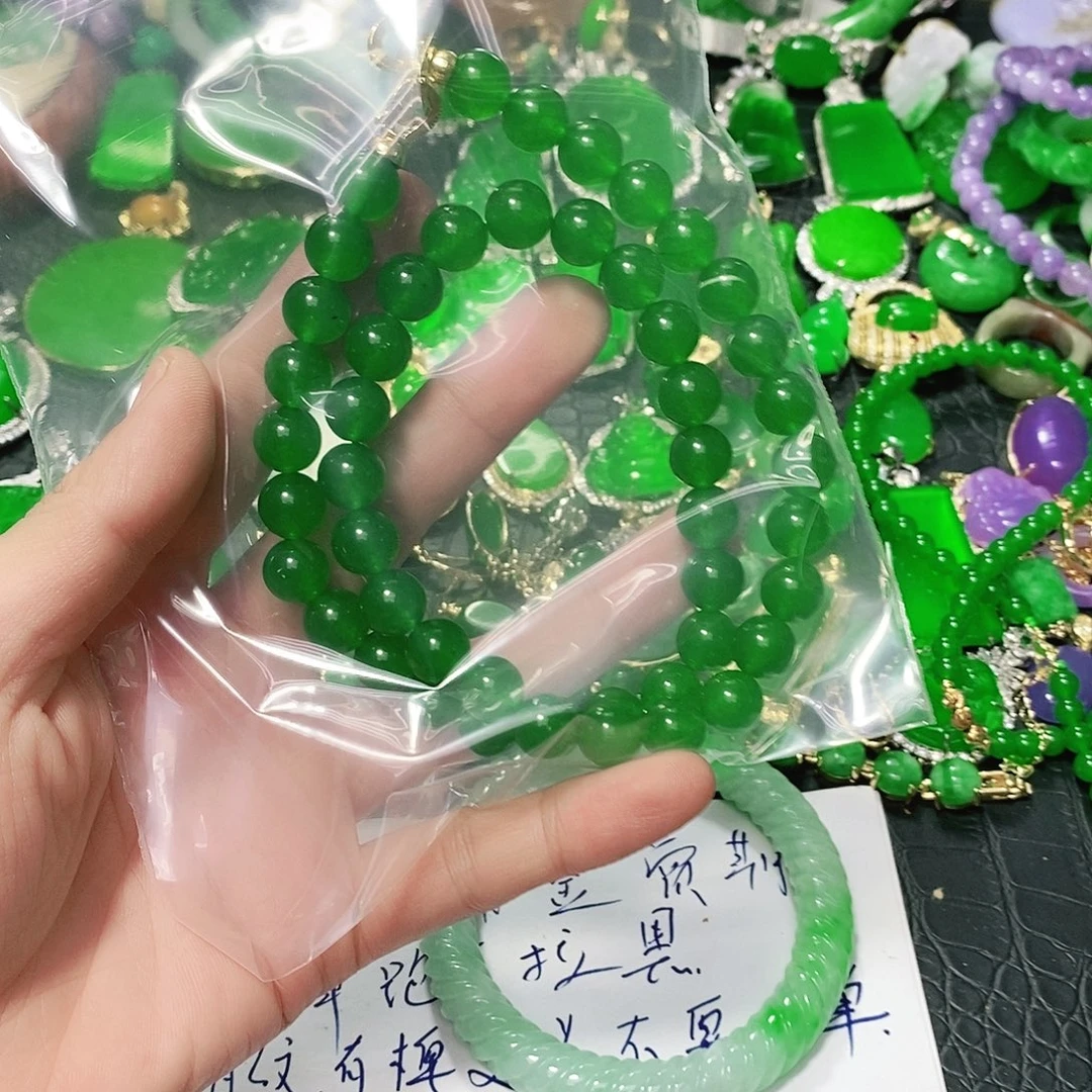 钱***多颈饰未镶嵌翡翠手链