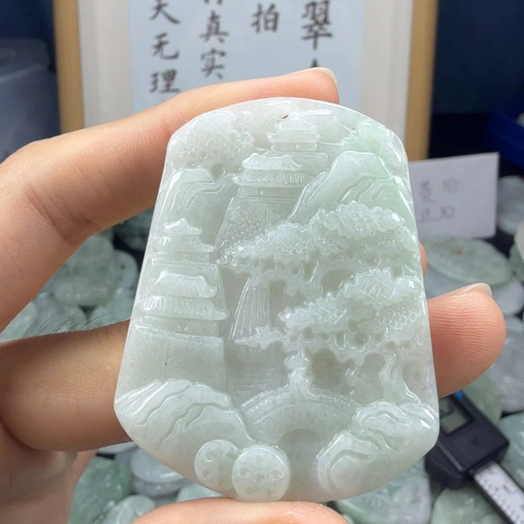 翡翠未镶嵌颈饰翡翠