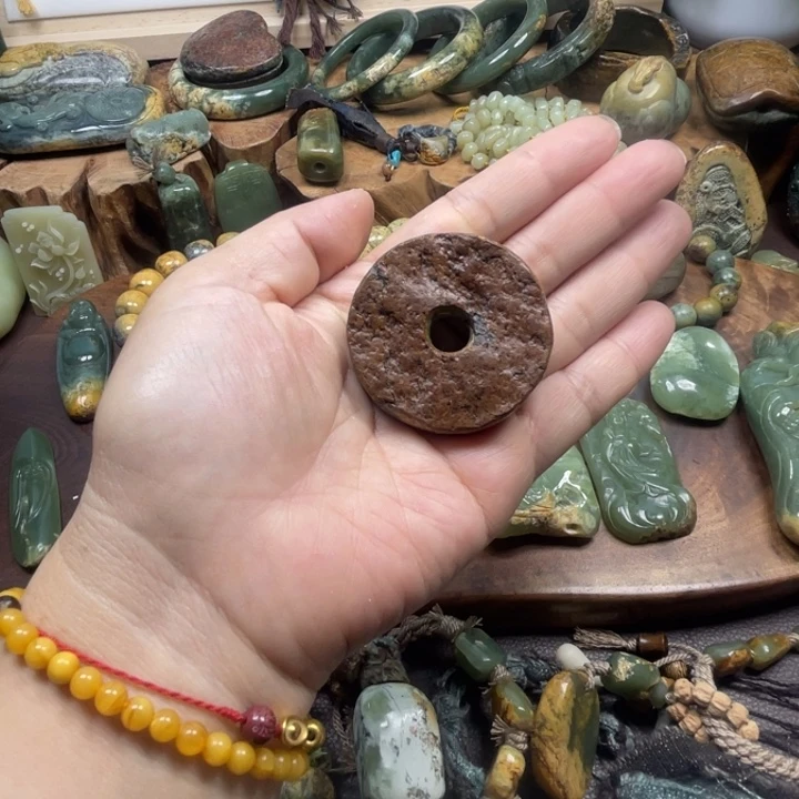 岫岩河磨玉（透闪石质玉）未镶嵌珠宝奇石