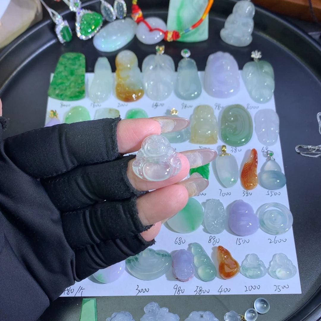 翡翠未镶嵌吊坠(不含链)冰佛