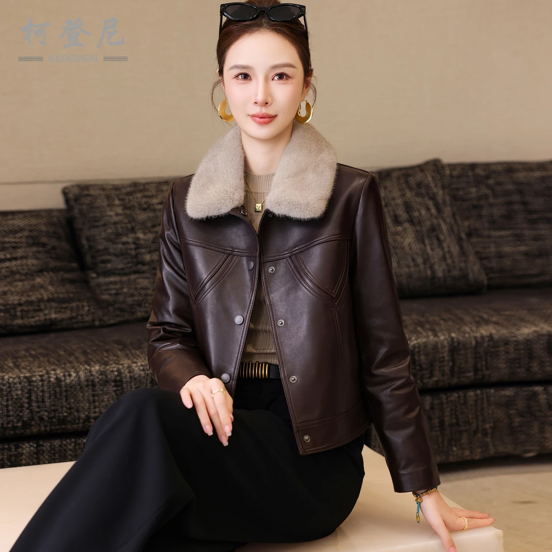 2025秋冬新款真皮羽绒服女士海宁头层绵羊皮宽松短款外套夹克时尚